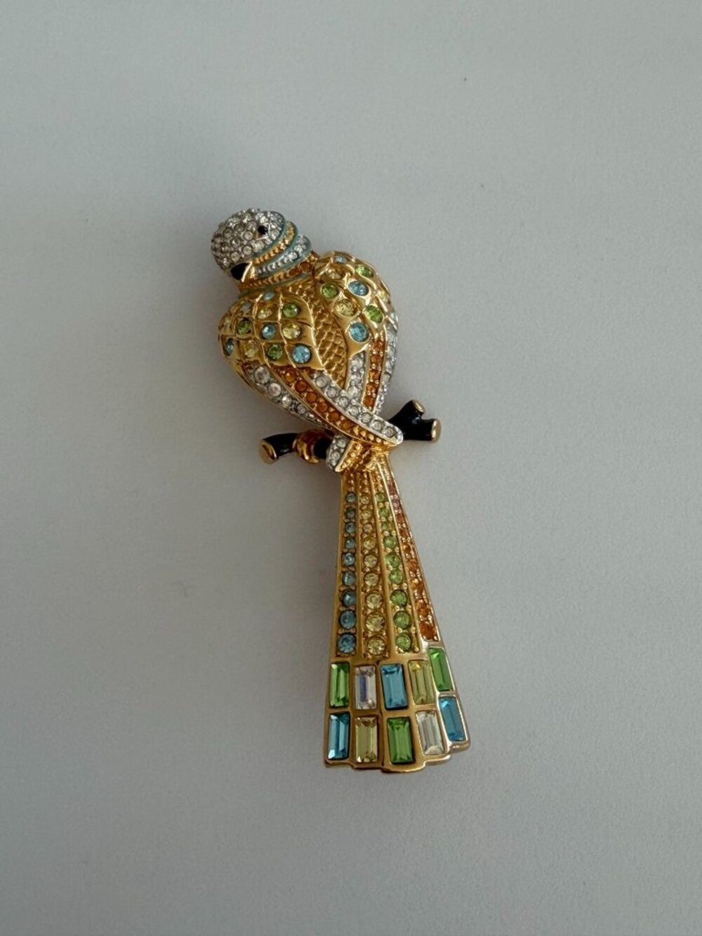 SWAROVSKI Vintage Parrot Bird Gold Tone Pin Brooch